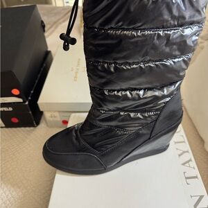 Women's Black Winter Boots